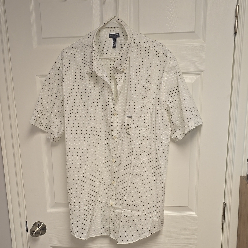 White Casual Button Down Shirt with Subtle Pattern